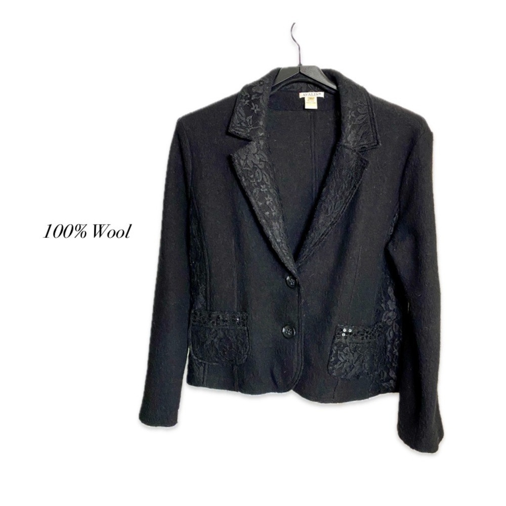 Avalin Black Boucle Jacket Blazer Lace Detail 2 Button Size XL 100% Wool